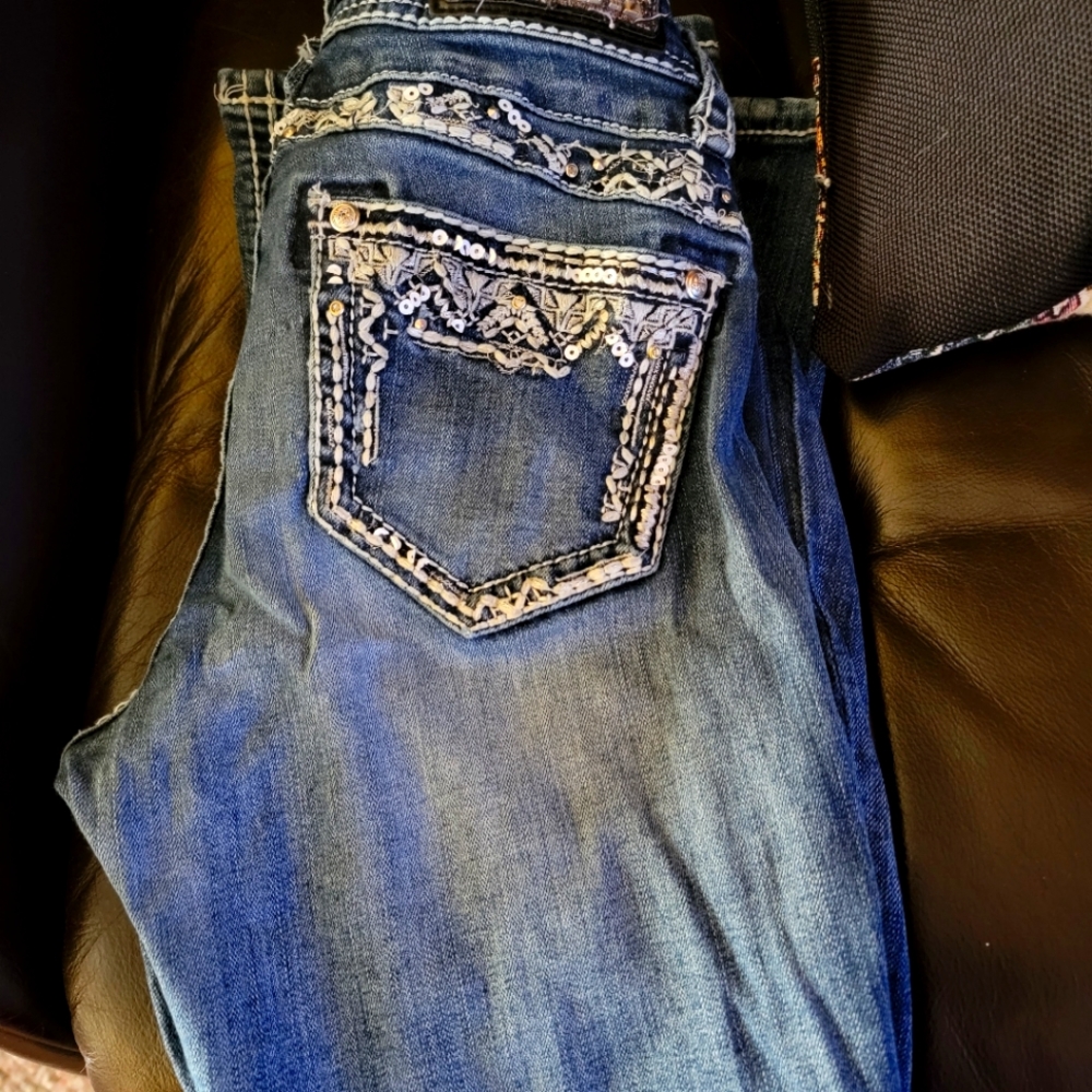 Size 27 Grace in LA Jeans